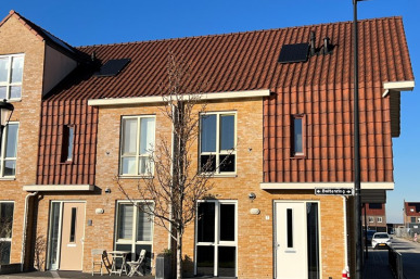 Buitenring 7, Middelharnis