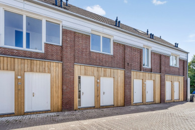 Zeedijk 24E, Stad aan 't Haringvliet