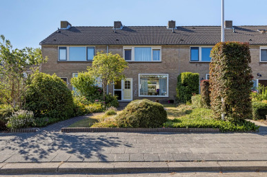 Rembrandtlaan 43, Middelharnis