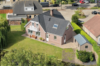 Prins Bernhardlaan 129, Middelharnis
