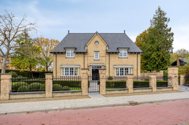 Langeweg 105, Sommelsdijk