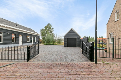 Vissersdijk 61B, Middelharnis
