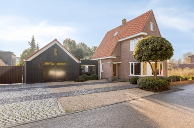 Paulina van Weellaan 1, Dirksland