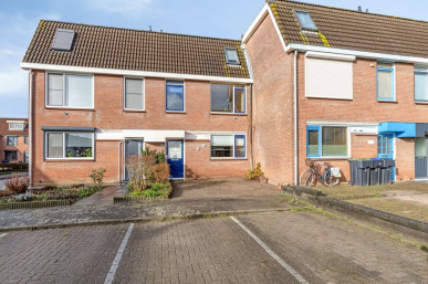 Tuinfluiter 26, Sommelsdijk