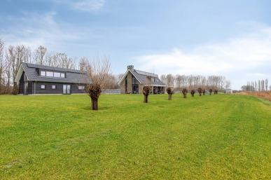 Langeweg 153B, Sommelsdijk