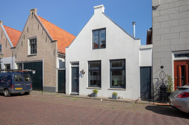 Voorstraat 31, Stad aan 't Haringvliet