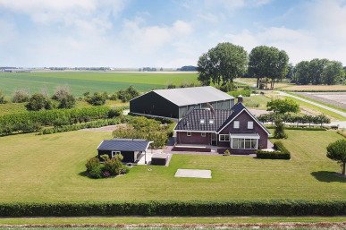 Vroonweg 2, Achthuizen